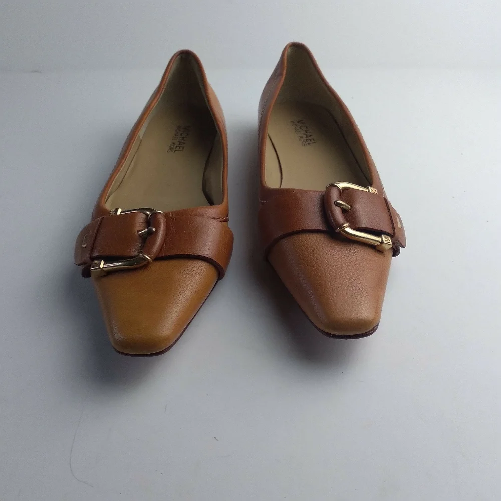 Michael  Kors pointy toe with buckle cognac color flat casual shoes size 6M